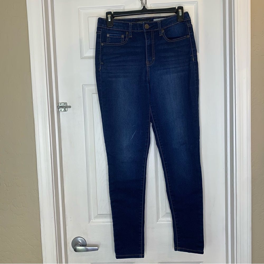 Aeropostale High Waisted Jegging Size 4